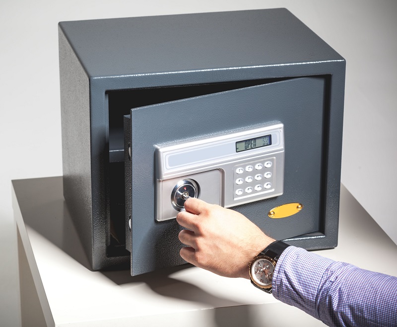 כספות לבית ולמשרד | קפרה כספות משנת 1991