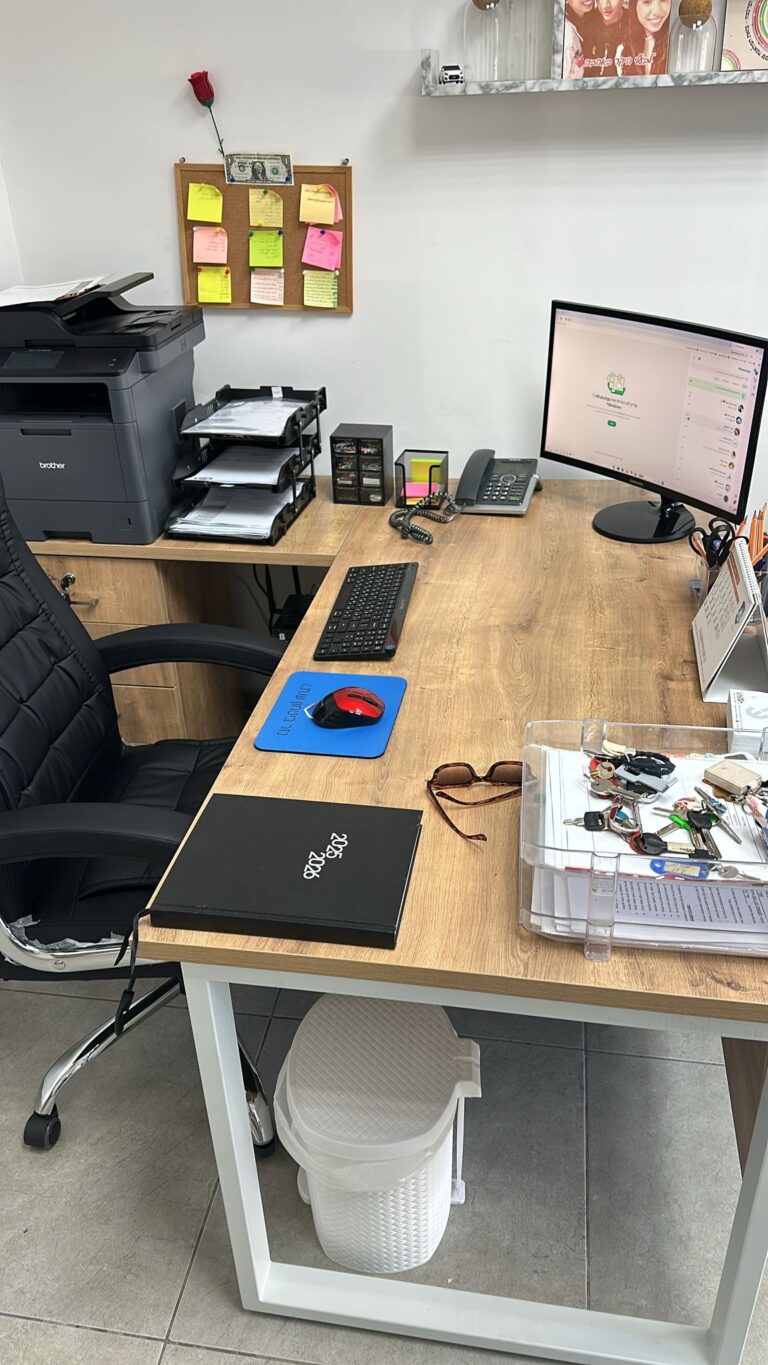 שולחן פינתי עץ לבן מערכת שולחן קאן טוטנהאם photo review