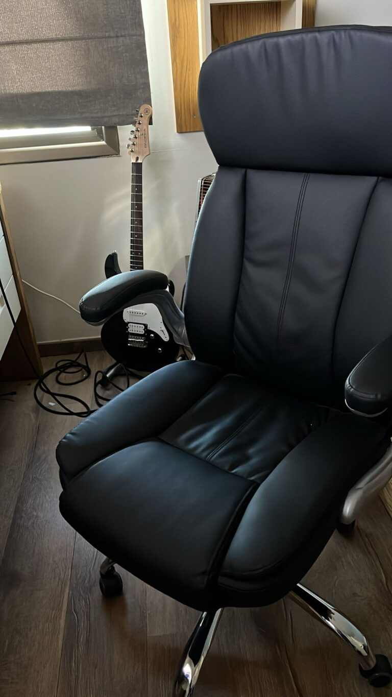 כסא מנהלים טופ מאריבור עם ידיות מתרוממות, מגיע מורכב photo review