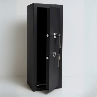 כספת לנשק ארוך 1050K מסיבית (60 ק"ג) עם דלת 10 מ"מ ונעילת מפתח תקנית מבית קפרה (Kapra)