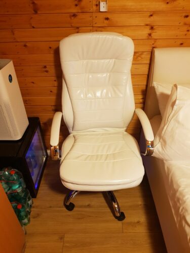 כסא מנהלים לבן מרסיי ניקל photo review