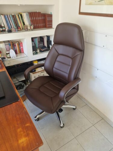 כסא מנהלים שחור לכבדי משקל אס ריינג'רס | קפרה כסאות