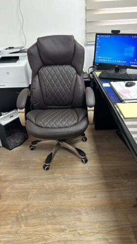 כסא מנהלים רוני פייזלי חום - גב גבוה מרופד | מגיע מורכב photo review